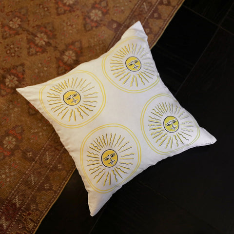 Smirking Sun Cushion Cover - Yellow